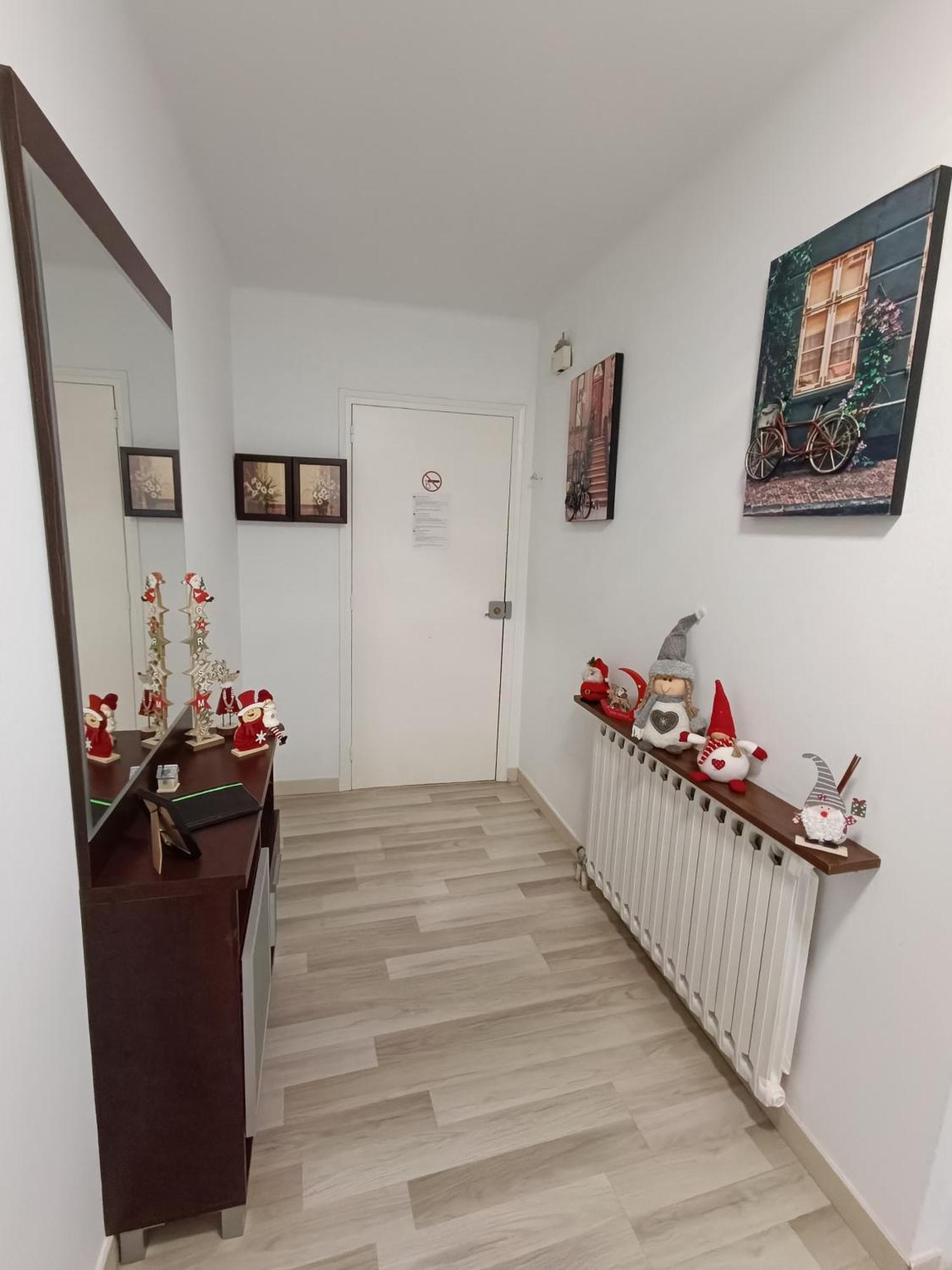Apartamento Confort I La Seu d'Urgell Exterior photo