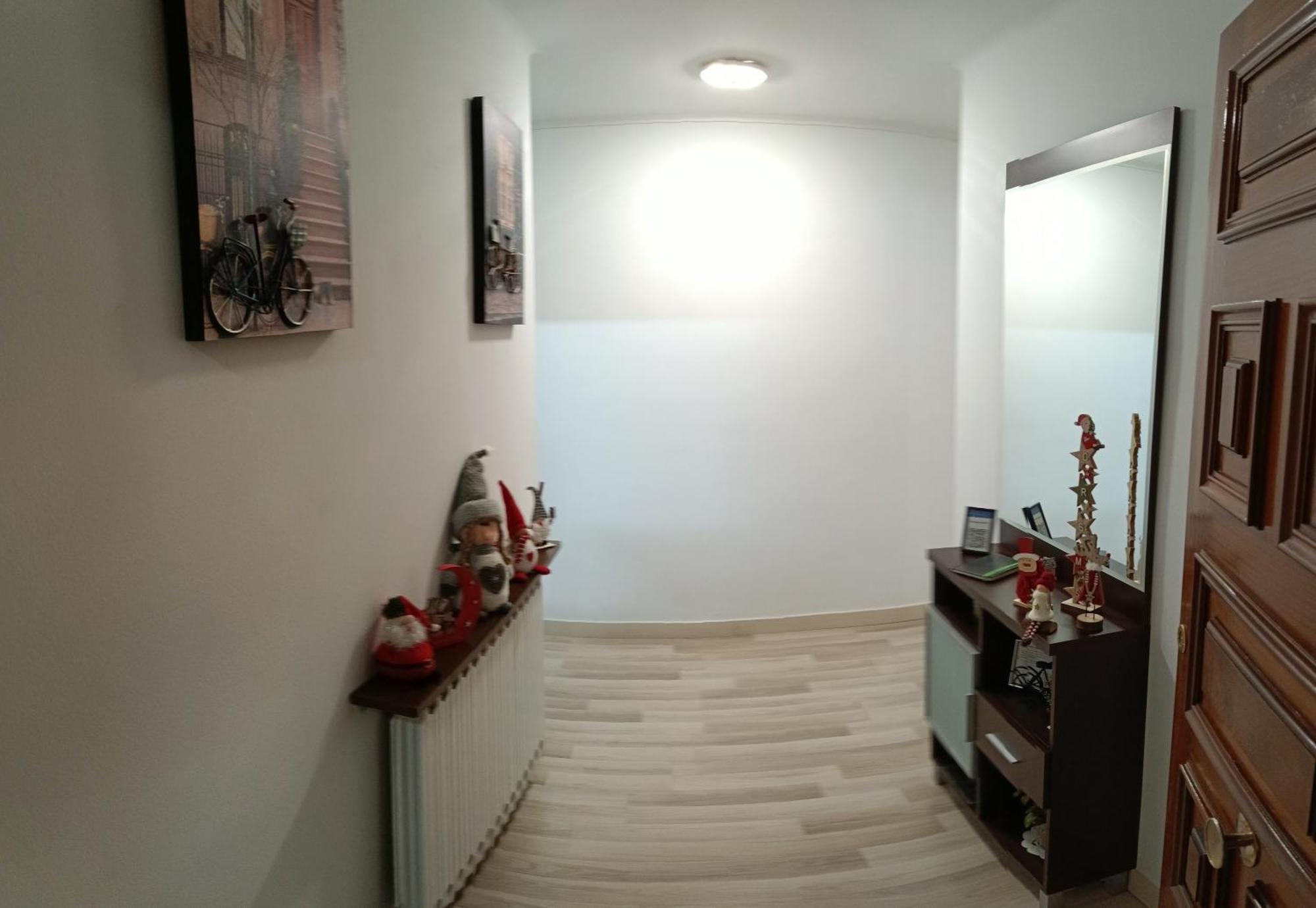 Apartamento Confort I La Seu d'Urgell Exterior photo