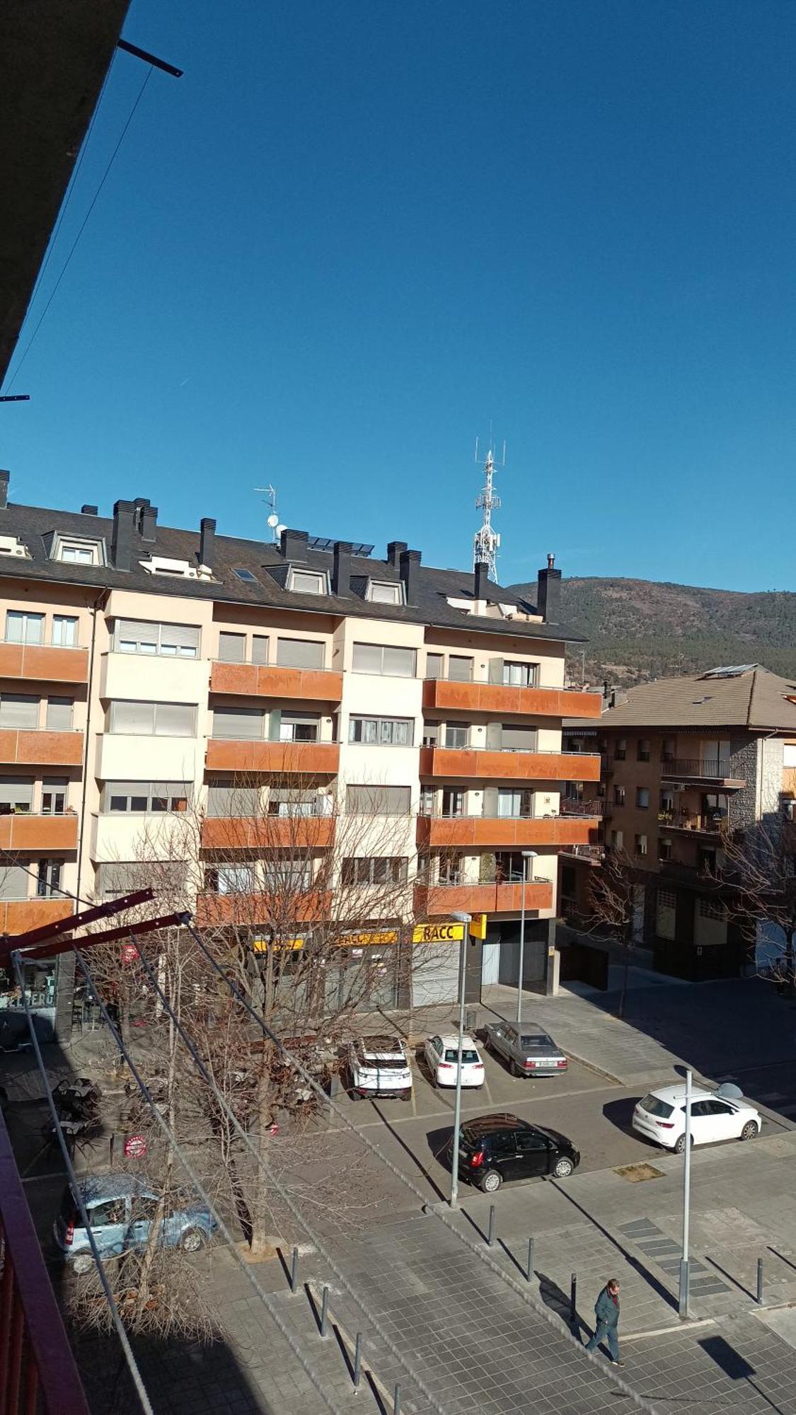 Apartamento Confort I La Seu d'Urgell Exterior photo